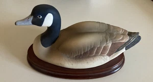 RARE "CANADA GOOSE ” ANDREA by Sadek Figurine on wood base #6735 date-1983 - Picture 1 of 7