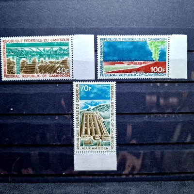 French Africa - MNH - Cameroon Air Mail - 3 Air Mail Stamps - Margin Set - Image 1 of 4