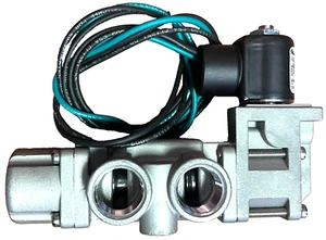 Válvula direccional neumática VERSA VSG-7502-316-U-D024 VSG-7502-316-S-U-55A-D024 - Imagen 1 de 8