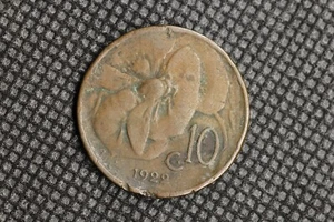 COIN, Italy Kingdom, Pre-Fascist Era 1922 - 10c bronze HONEYBEE (ape) KM60 1376 - Picture 1 of 2