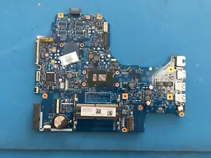 Placa madre genuina para computadora portátil HP 17.3" 17-bs049dx Intel i5-7200U 2.5GHz 925624-601 - Imagen 1 de 4