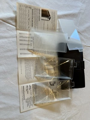 Vivitar Variable Angle Lens Kit Fresnel - Image 1 of 4