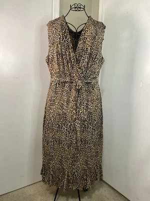 Vestido envolvente sin mangas con estampado de animales Glamour 20W para mujer — Vestido elástico con cinturón Foto 1 de 4