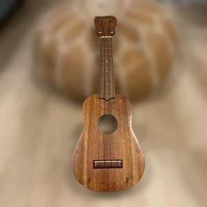 Maui Music Soprano Ukulele With Hard Case - Picture 1 of 17