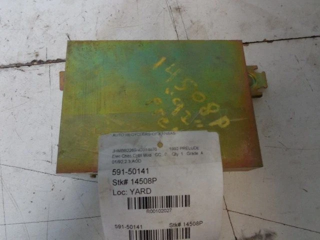 Panel de patada derecha de transmisión ECM chasis compatible con 92-93 PRELUDE 102027 Foto 1 de 4