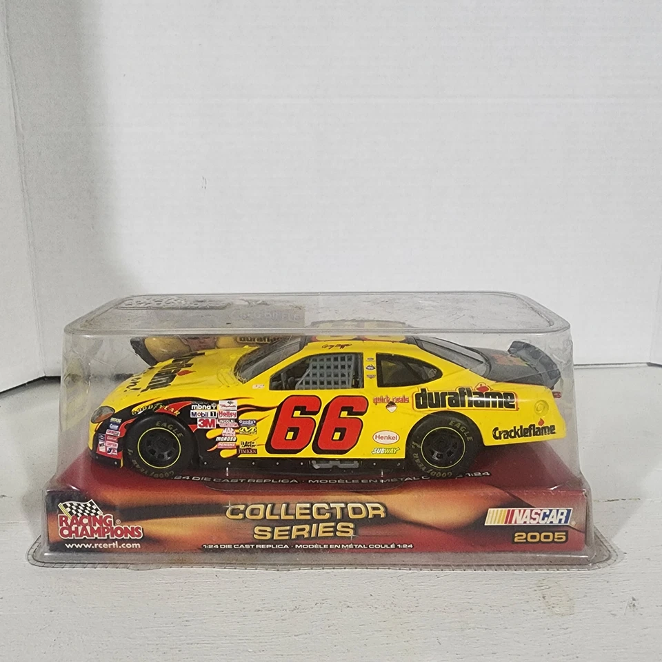 Racing Champions Nascar 1:24 Scale Diecast Greg Biffle #66 Car. Foto 1 de 4