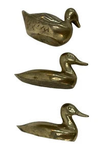 Vintage Small Set of 3 Duck Figurines Collectible Solid Paperweights Desk Decor - Picture 1 of 9