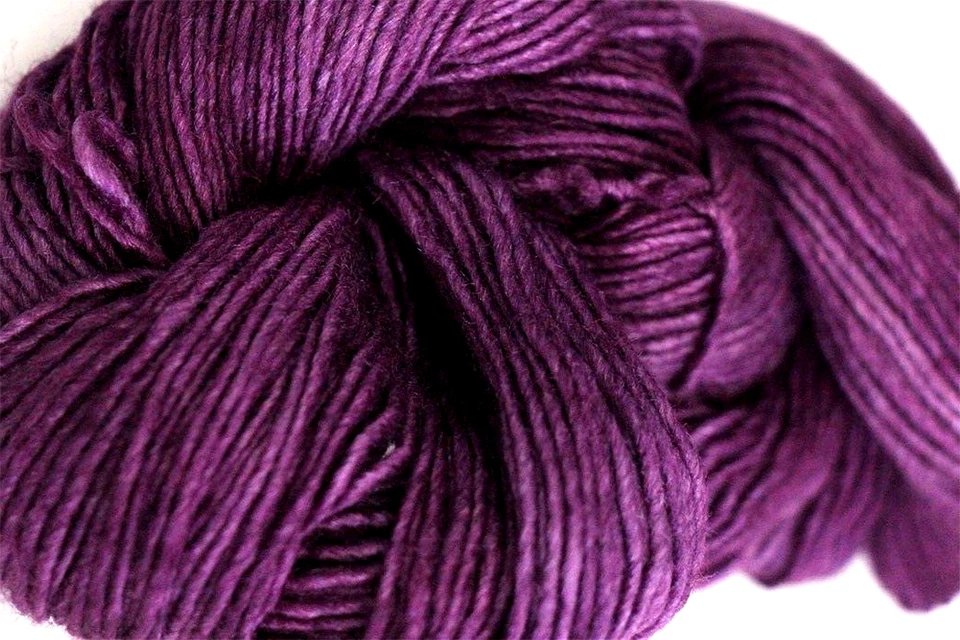 BLACKBERRY Dk Purples 150yd Skein Malabrigo SILKY MERINO Soft Wool+Silk DK YARN - Image 1 of 1