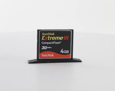 SanDisk Extreme III 4 GB CompactFlash Memory Card (SDCFX3-004G-A31) - Image 1 of 2
