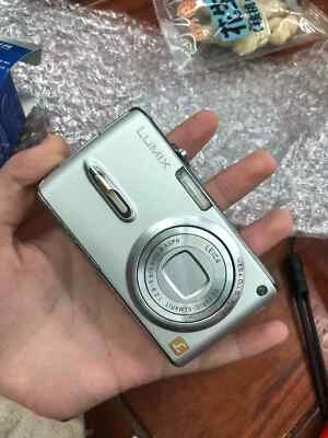 Panasonic Lumix DMC-FX07 Digital Camera Silver 7.2MP English Version Silver - Image 1 of 4