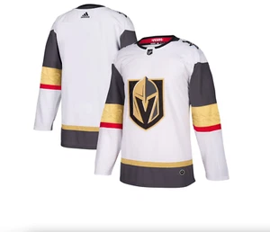 NEU Adidas NHL VEGAS HOCKEY GOLDENES RITTER TRIKOT HERREN 123179623 WEISS Größe 50 - Bild 1 von 5