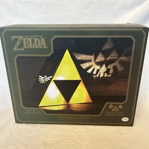 The Legend of Zelda Triforce Light con proyección Hyrule, Zelda Light - Imagen 1 de 2