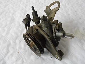 Servopumpe Daihatsu Charade Teilenummer 6Z12220 - Bild 1 von 1