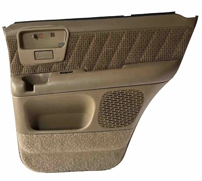 16669354 PANEL PUERTA TRASERA DERECHA CHEVROLET BLAZER 1995-1997/GMC JIMMY BEIGE TOSTADO. OEM  Foto 1 de 4