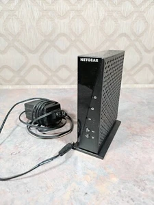 Netgear Wireless-N 300 WiFi Router 4 Ports WNR2000 v5 - Picture 1 of 6