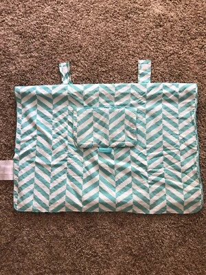 Toldo de asiento de coche infantil de verano en verde azulado Chevron Foto 1 de 4