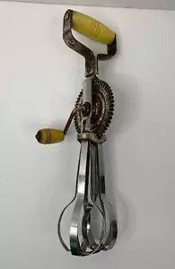VTG Hand Mixer Stainless Egg Beater Yellow The Taplin MFG CO. New Britain Conn. - Picture 1 of 6