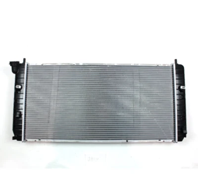 Conjunto de radiador TYC 2854 para Buick Lucerna 2006-2008 Foto 1 de 4