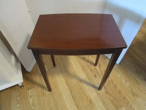 Vintage Mersman Wood end side Table #7705 1960's USA 20.75 in - Picture 1 of 14