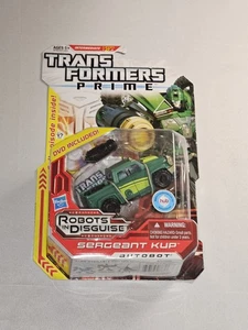 Transformers Prime - Sergeant Kup - Deluxe Class - Robots in Disguise - 2012 - Picture 1 of 3