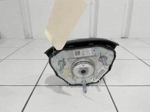 Airbag del conductor DACIA DUSTER 2 PHASE 1 985708259R - Imagen 1 de 16