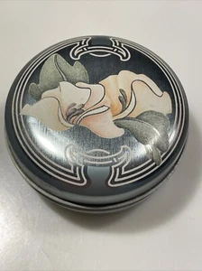 Viintage Rare PARFUMS CACHAREL  France Floral Empty Metal Soap Tin/ Trinket Box - Picture 1 of 15
