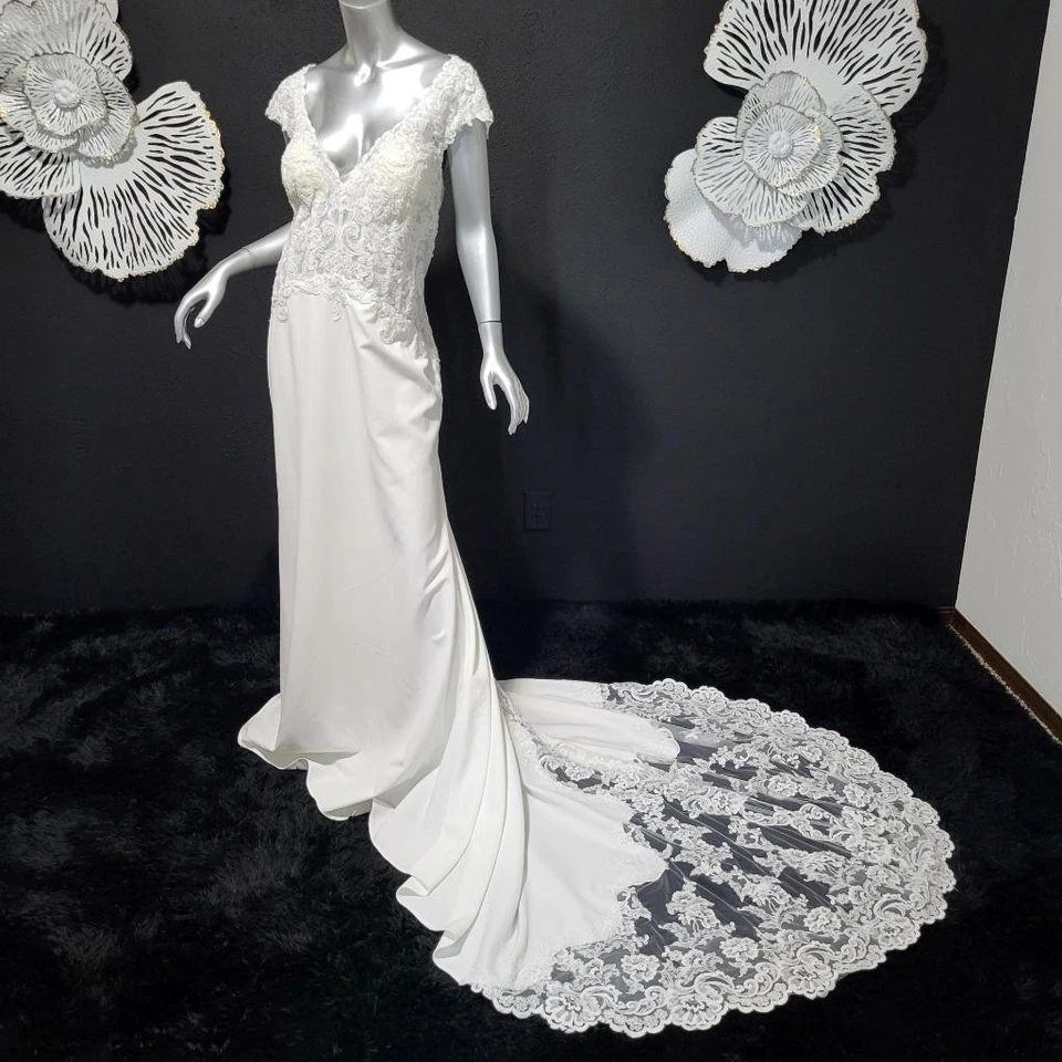 NUEVO CON ETIQUETAS~$1850~STELLA COUTURE~16/18~VESTIDO DE NOVIA BLANCO ROTO BORDADO ENCAJE CON CUENTAS Foto 1 de 4