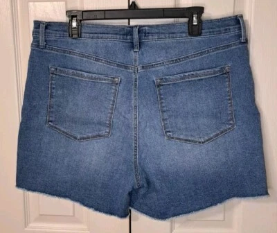 Jessica Simpson Damas Denim Corto Talla 16 5" Entrepierna Foto 1 de 4