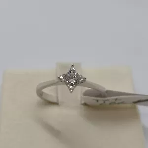 ANELLO DA DONNA TIPO SOLITARIO CON ZIRCONI IN ORO BIANCO 18KT 2,2 GR. (7776) N14 - Foto 1 di 12