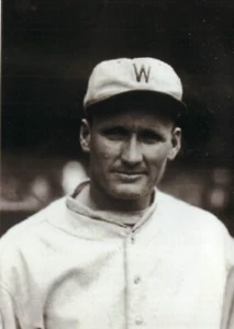 Walter Johnson--Washington Senators--5x7 B&W Photo - Picture 1 of 1