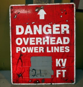 Vintage GEFAHR FREILEITUNGEN Schild 30" x 24" Vintage Schild REA - Bild 1 von 2