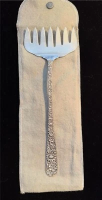 S KIRK & SON  STERLING SILVER SARDINE SERVING FORK, REPOUSSE FLORAL  7 5/8" - Image 1 of 4