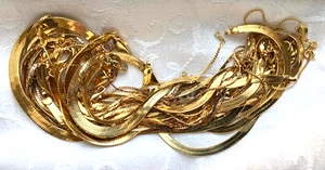 Huge Vintage Lot 34 Gold-Plated Chain Bracelets - NOS, multiple styles and sizes - Picture 1 of 12