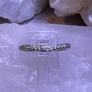 Anillo Alianza Aniversario Boda Curvo/Contorno Oro Blanco 14K Talla 6.5 2g (AT425-17 - Imagen 1 de 13