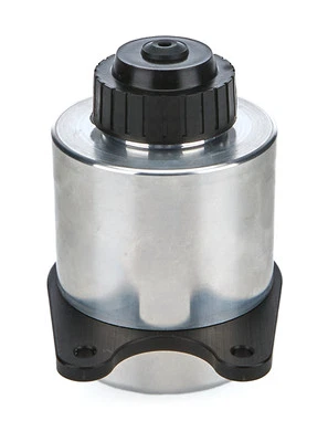 Salida doble de montaje remoto HOWE Reservoir Billet - 524361 Foto 1 de 2