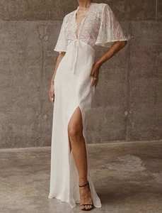 NWT Rumored Scalloped Lace Verona Maxi Dress Coquette Slit Formal Party Maxi S - Picture 1 of 13