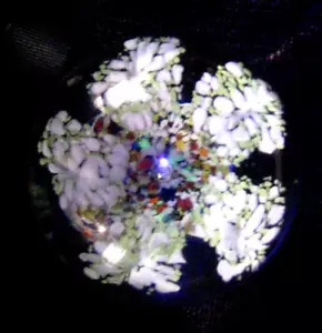Handgeblasenes Glas Nachtlicht, Briefbeschwerer, weiße Blumen, 3" Durchmesser - Bild 1 von 9