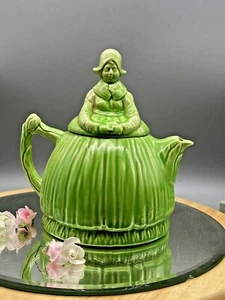Vintage Art Deco Arthur Wood Dutch Lady Green Ceramic Teapot 1954 - Picture 1 of 10