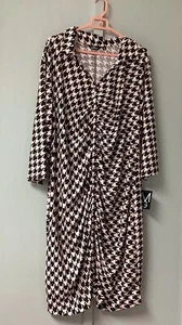 Mlle Gabrielle Dress Womens Plus Size 3X Brown Geometric Ruched 3/4 Sleeve New - Picture 1 of 20