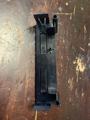 Soporte de montaje para unidad de disco Xbox One (1540) Foto 1 de 4