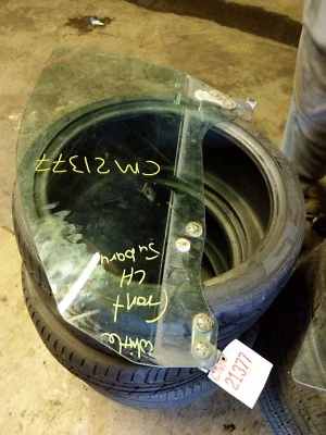 Subaru Legacy 2005 2006 2007 2008 sedán ventana puerta cristal lado del conductor delantero Foto 1 de 2