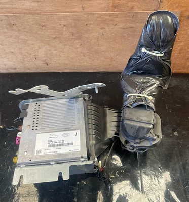 JAGUAR XE/XF SERİES 2018 JB2XC-JA2NA MULTIMEDIA/RADIO CONTROL MODULE B2425 - Image 1 of 4