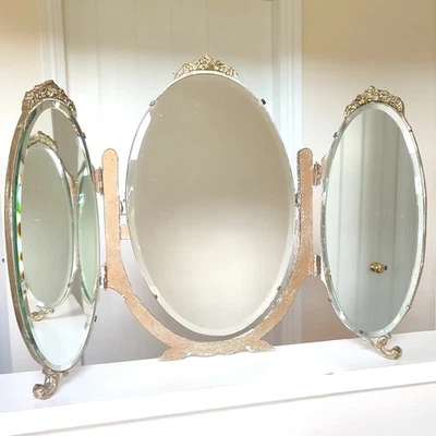 Miss Haversham's Romantic Ruin: Shabby Chic Gold Triptych Triple Vanity Mirror - Изображение 1 из 4