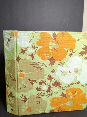 MCM Vintage 3 Ring Loose Leaf Binder Flower Power Floral Green Full Of Recipes  - Image 1 of 4