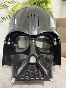 Star Wars Darth Vader Maske Helm von Hasbro / Lucasfilm Ltd. (2013) Sound Voice - Bild 1 von 5