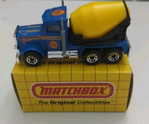 Vintage Matchbox #19 MB19 PETERBILT CEMENT TRUCK blu giallo con scatola - come nuovo! - Foto 1 di 7
