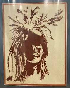 VINTAGE DIMENSIONS INDIAN SILHOUETTE NEEDLEPOINT KIT SEALED 1981 - Picture 1 of 2