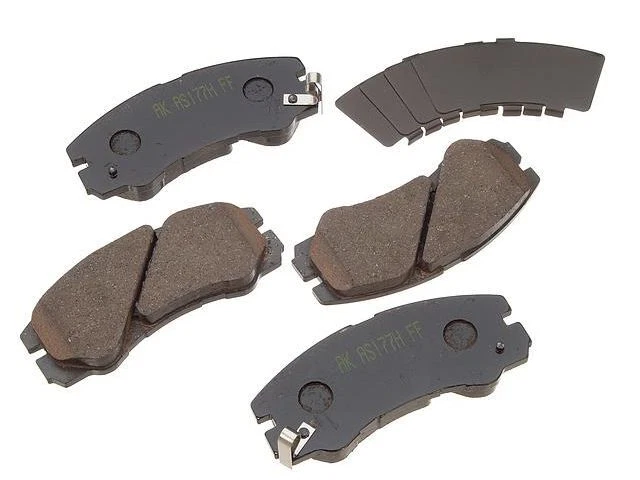 Front Brake Pad Set For 1992-2002 Isuzu Trooper 1997 1999 1993 1994 1995 PX258XB - Image 1 of 1