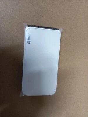 Carpeta Estilo ALT MIVE 32 GB AT-M120 Desbloqueado LTE/3G - Blanco Foto 1 de 4