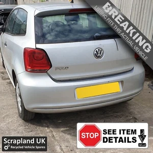 VW POLO Mk5 Pre-facelift 6R 2009-2014 1.2 S 'LA7W Silver' 2-Door 60BHP- Fuses x4 - Picture 1 of 4